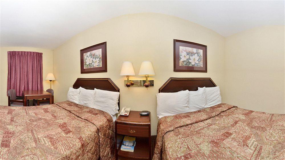 Days Inn By Wyndham Ocean Springs Eksteriør billede