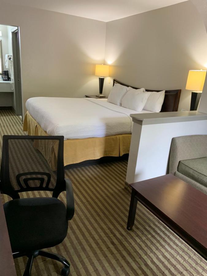 Days Inn By Wyndham Ocean Springs Eksteriør billede